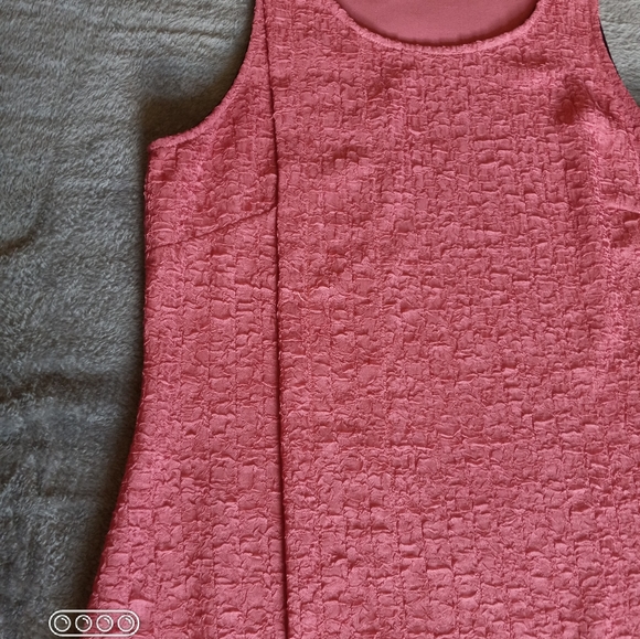 Citron Sleeveless Dress - Picture 3 of 13